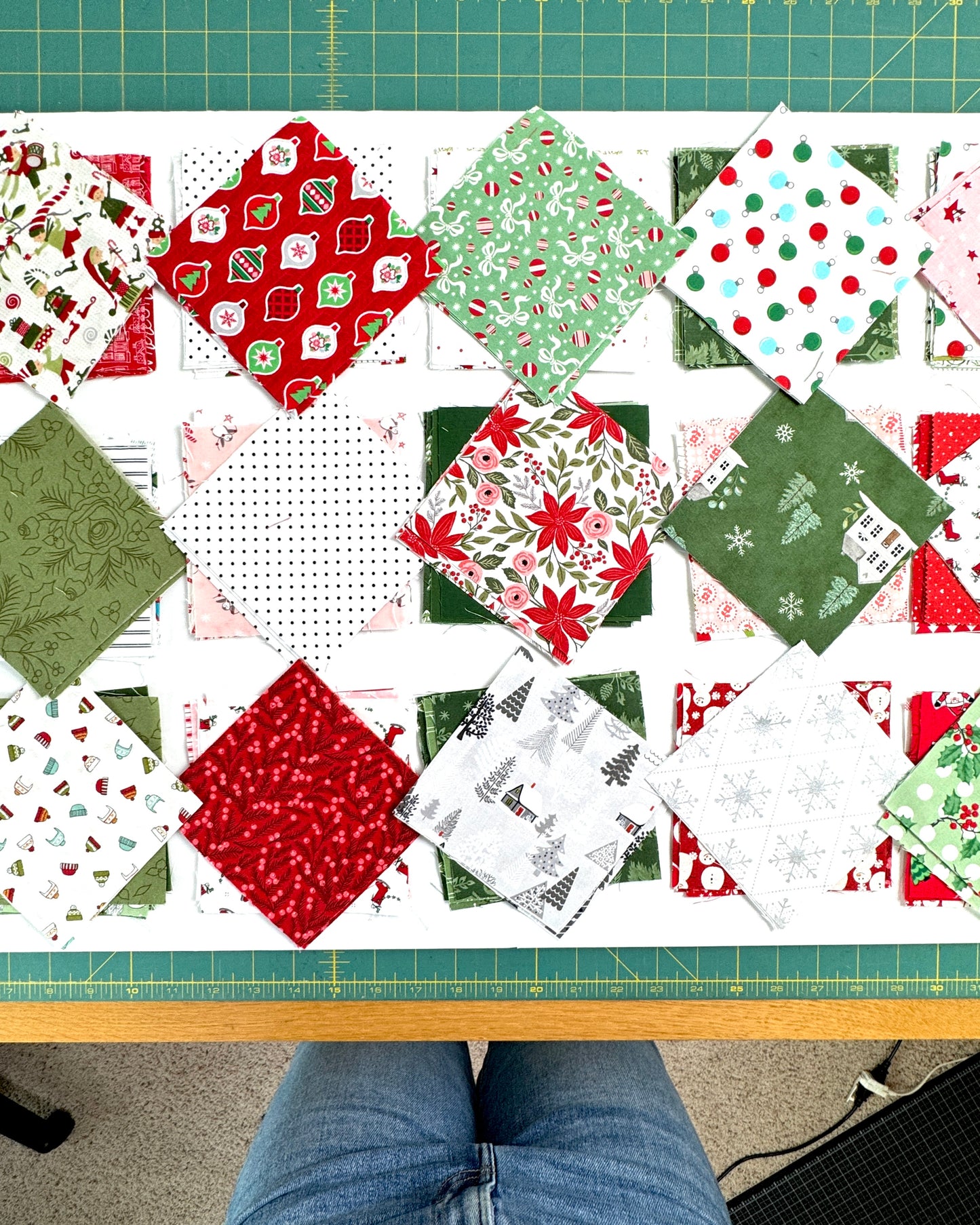 Santa's Puzzle Quilt Pattern - PDF Automatic Download